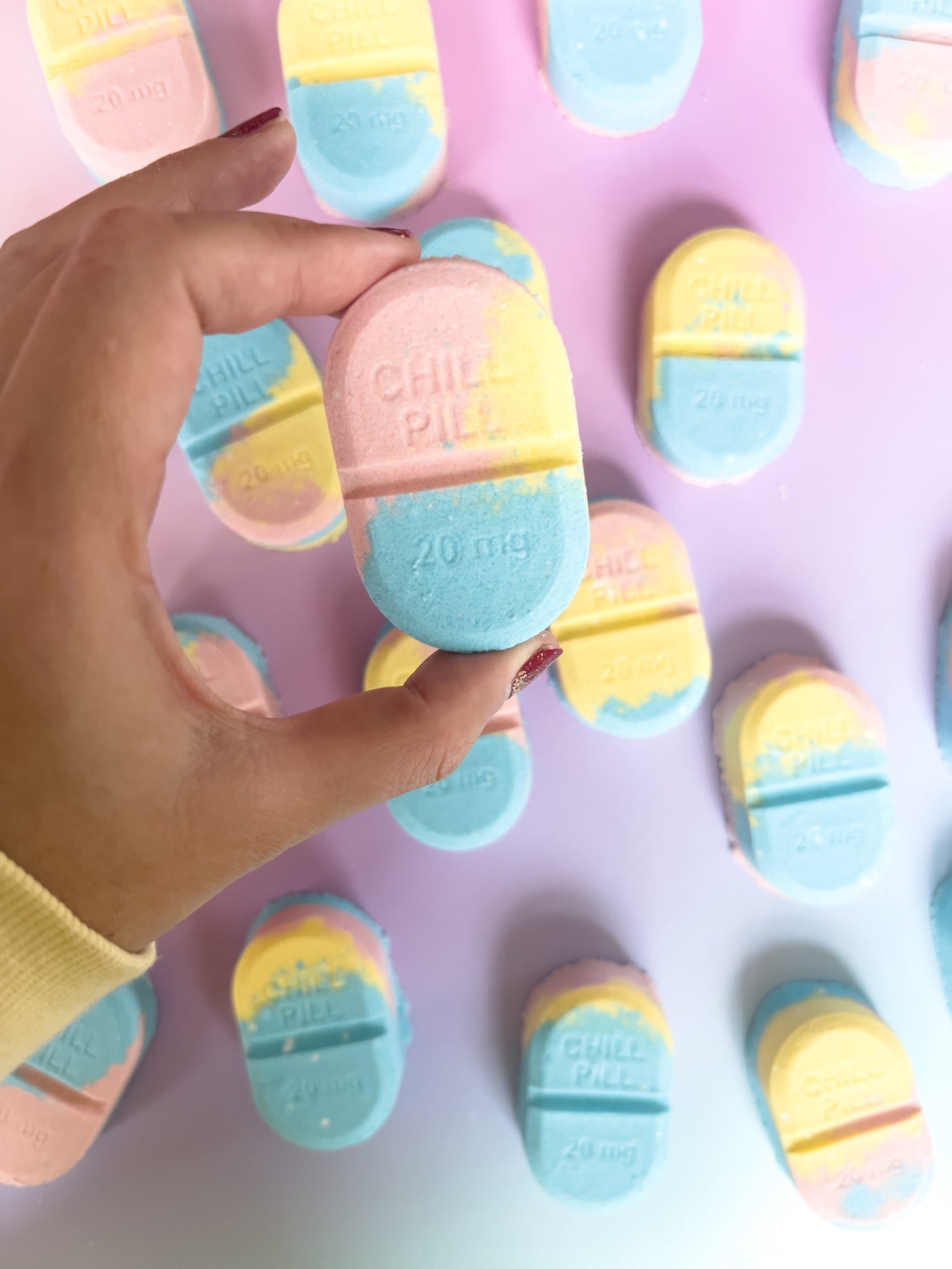 Chill Pills Set of 2 Bath Bombs (Sweet Bonsai & Citrus Ginger Scent)