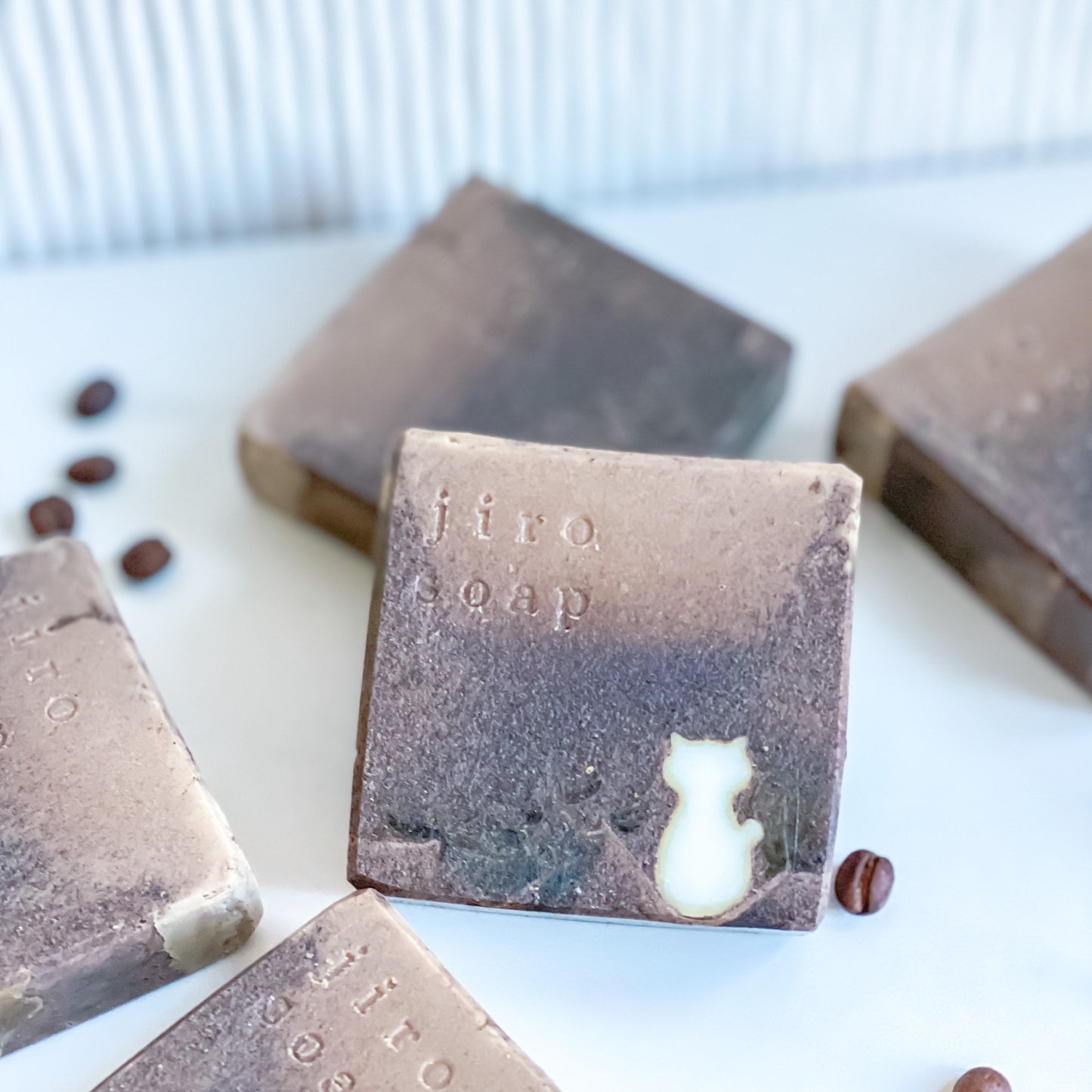 Catpuccino | Exfoliating Espresso Grounds | Rich Coffee Scent