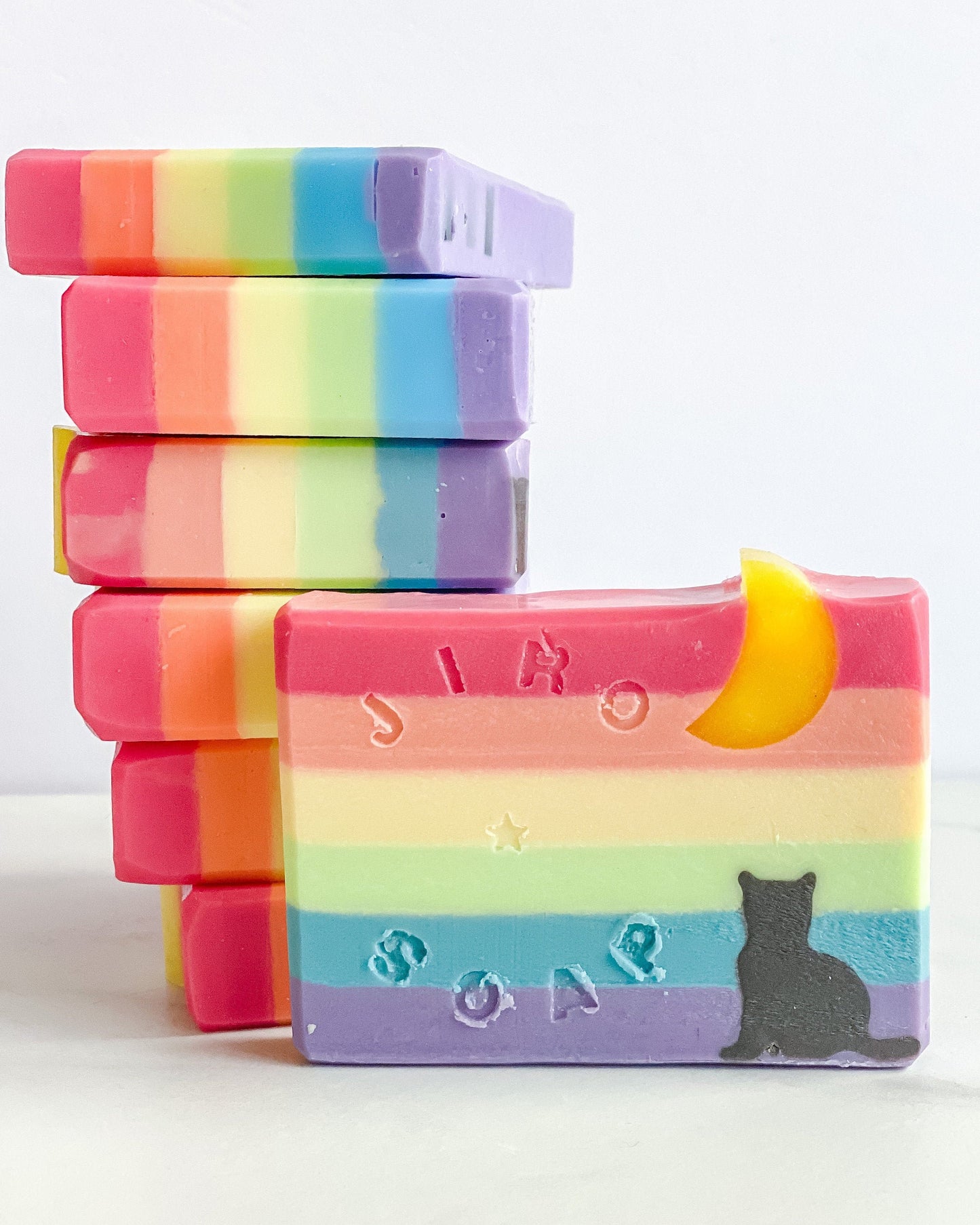 Hidden Cat | Fresh Fruit Fragrance