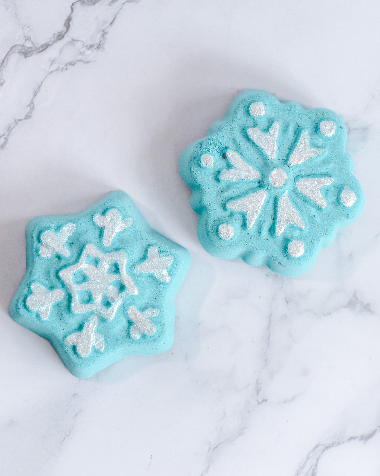Crystal Snowflake Bath Bomb | Mistletoe Scented