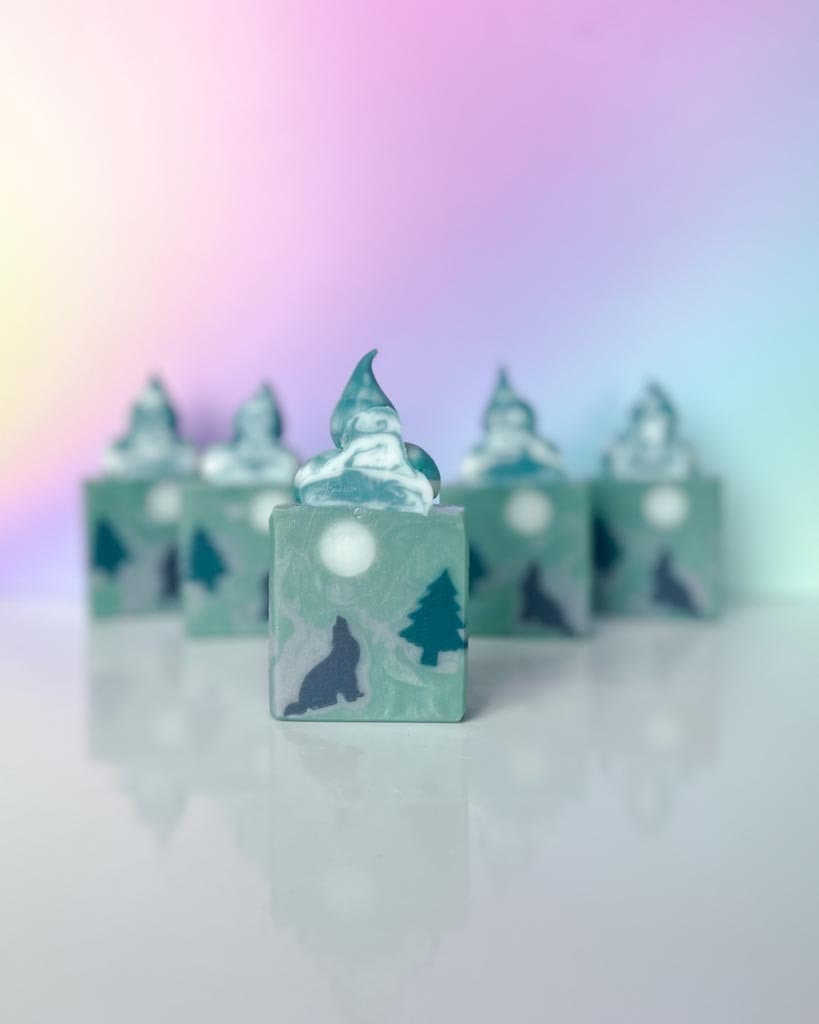 Evergreen Wolf | Under the Mistletoe Scent | Soap Frosting Top