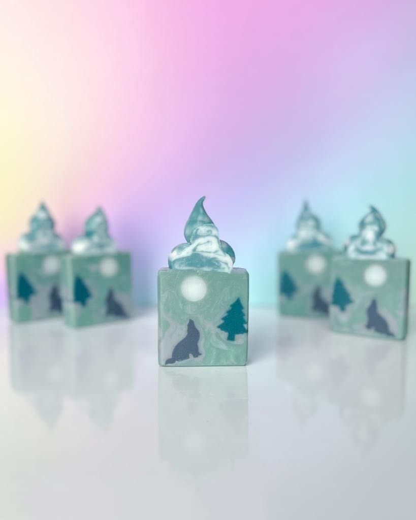 Evergreen Wolf | Under the Mistletoe Scent | Soap Frosting Top