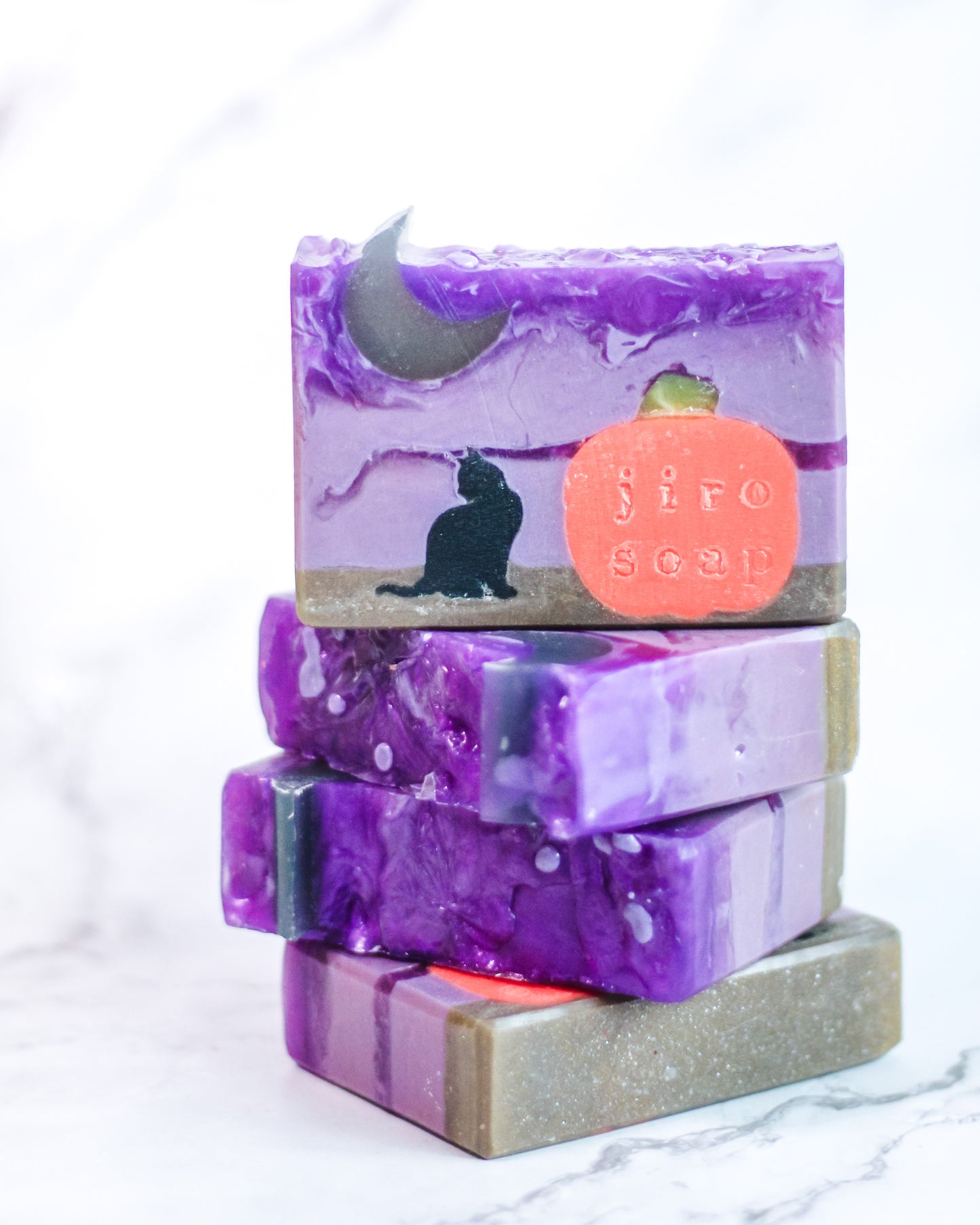 Black Cat’s Night | Warm Cinnamon & Nutmeg Fragrance