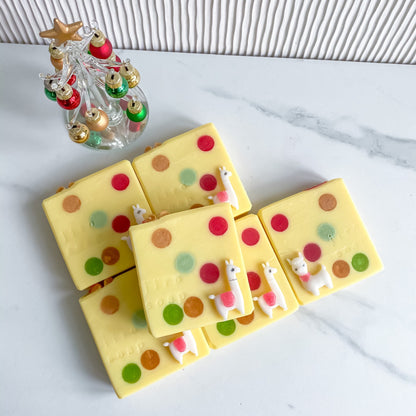 Falalalallama | Under the Mistletoe Fragrance