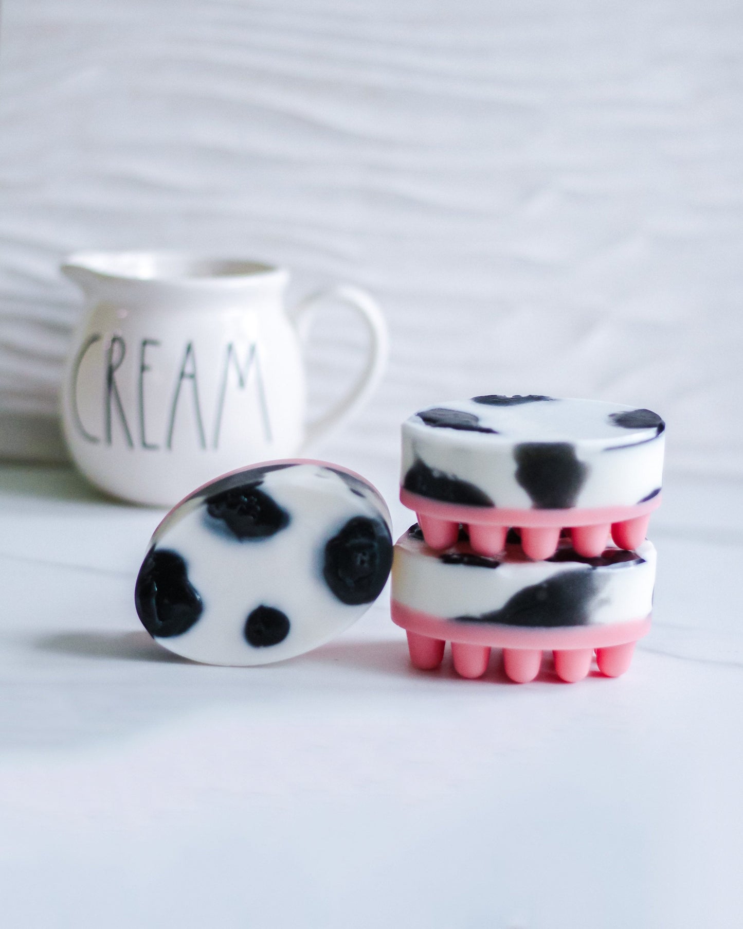 Udderly Cute Moossage Soap Bar | Light Creamy Fragrance