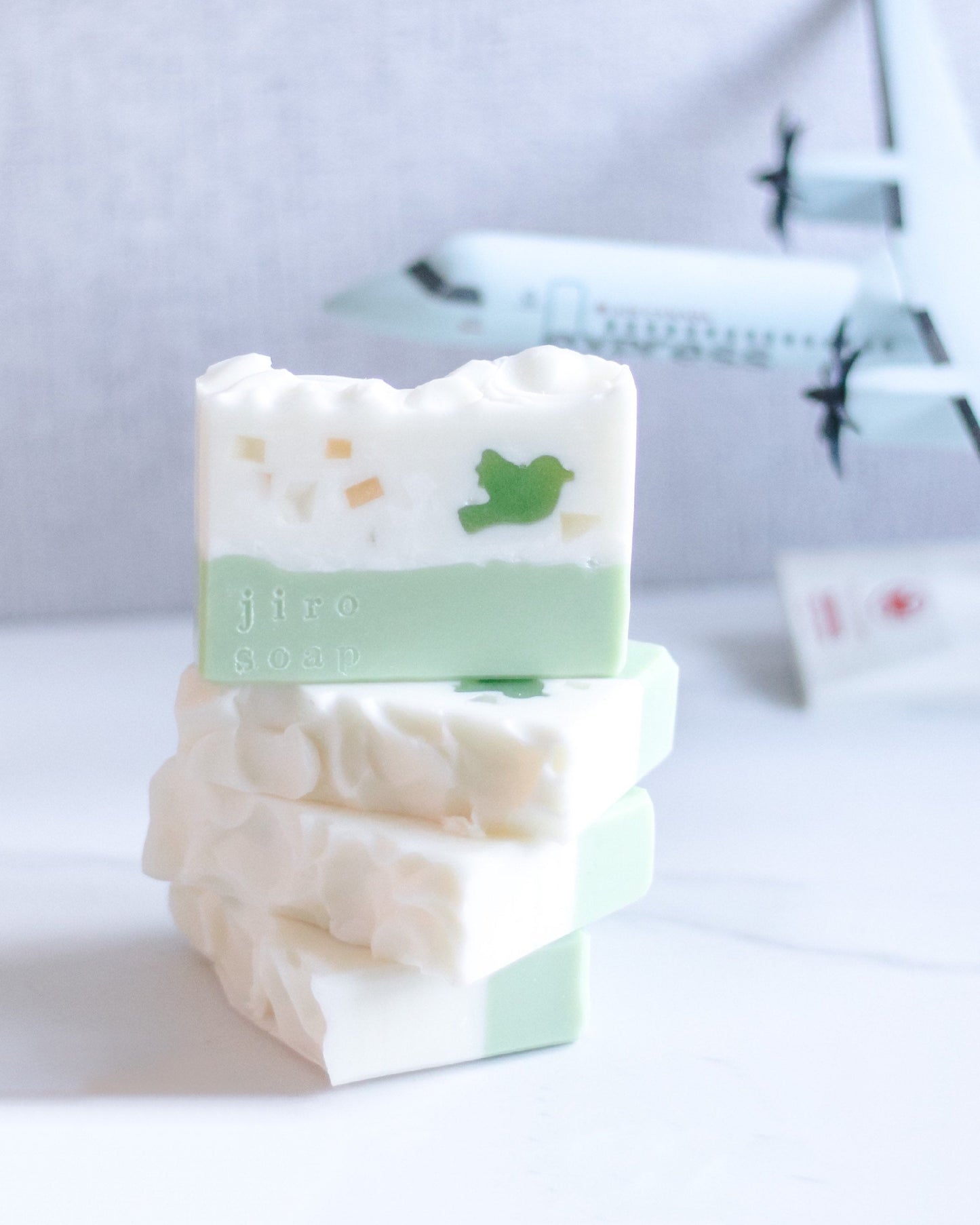 Up in the Air | Wild Honeysuckle Fragrance (spicy floral blend)