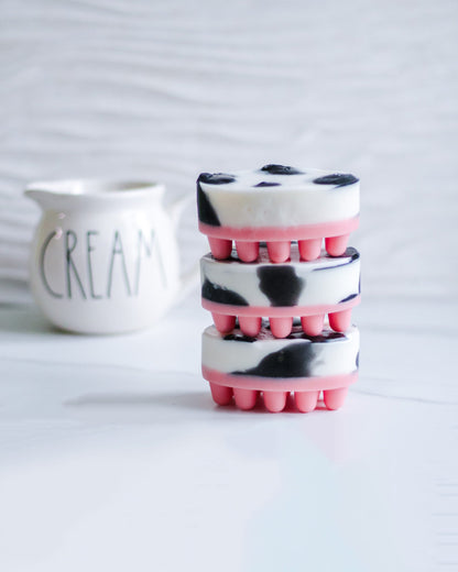 Udderly Cute Moossage Soap Bar | Light Creamy Fragrance