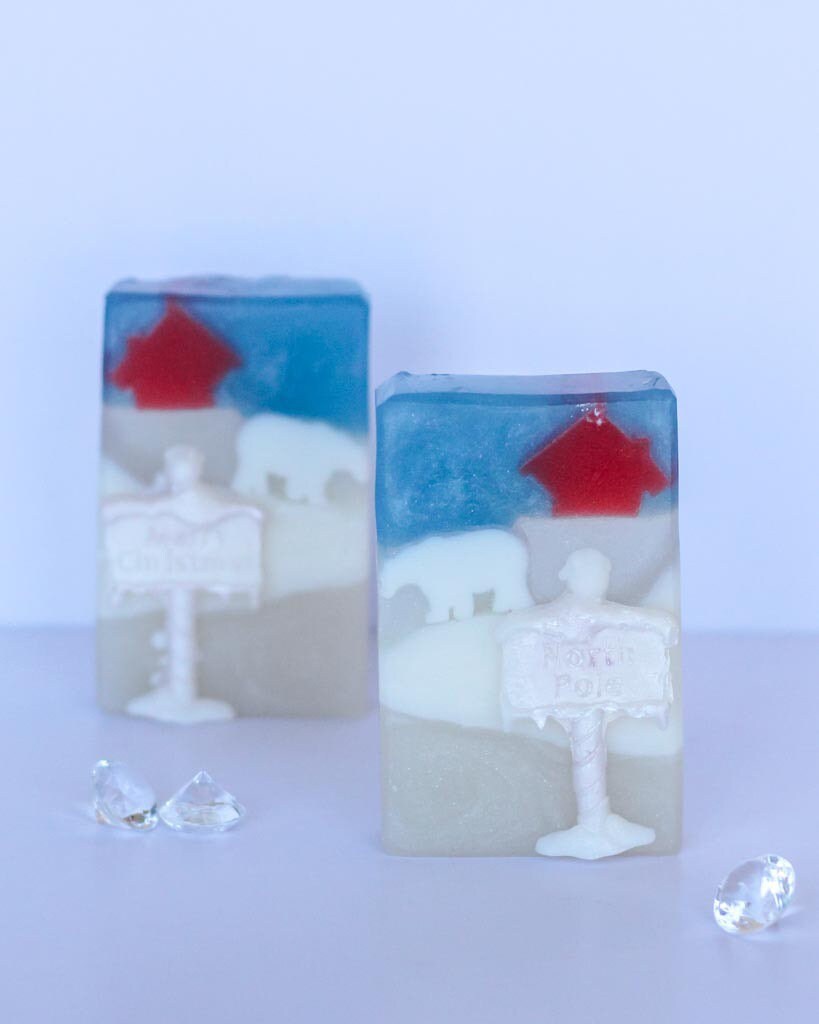 Santa’s House | Sweet Vanilla & Warm Bourbon Scent