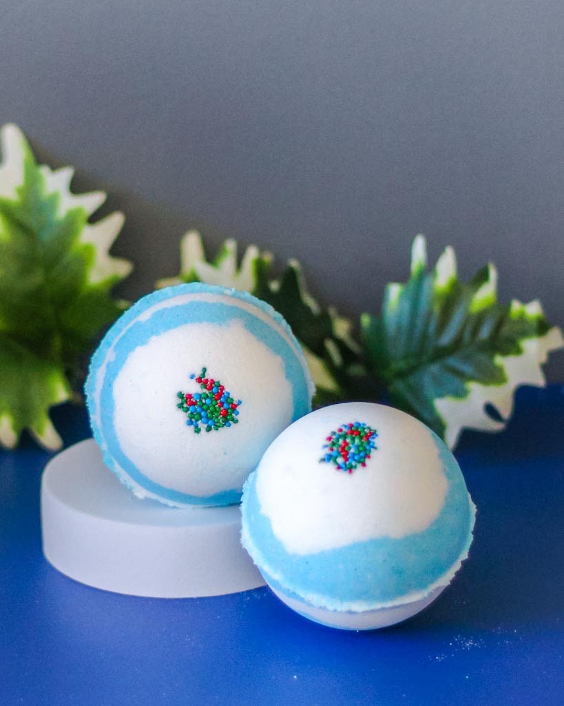 Winter Joys Bath Bomb | Lavender Sea Salt scent