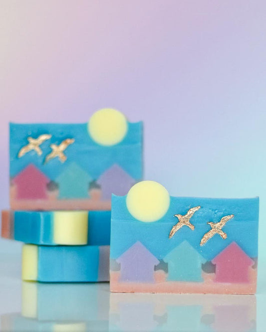 Holiday Huts | Bonsai Citrus Ginger Scent