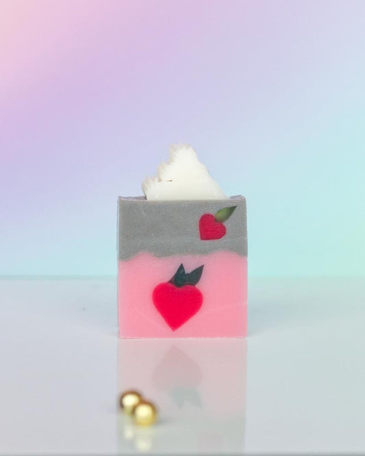 Chocolate Covered Strawberries | Sweet Cocoa & Berry Scent