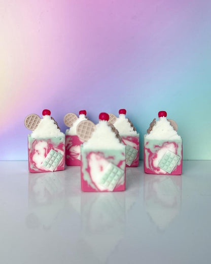 Christmas Brunch | Sweet Mint & Vanilla Scent | Soap Frosting Top