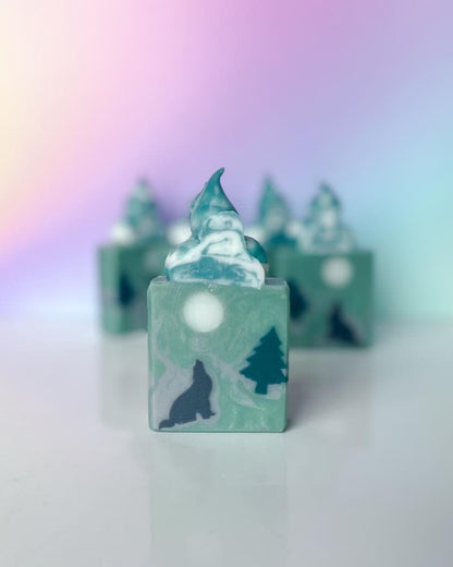 Evergreen Wolf | Under the Mistletoe Scent | Soap Frosting Top