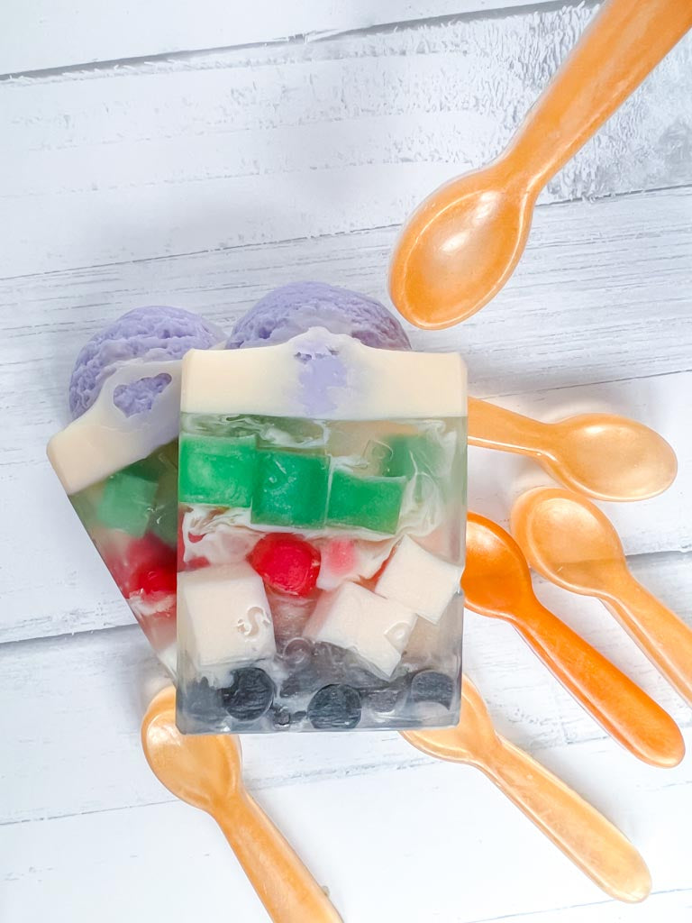 Halo-halo (with bonus spoon!)
