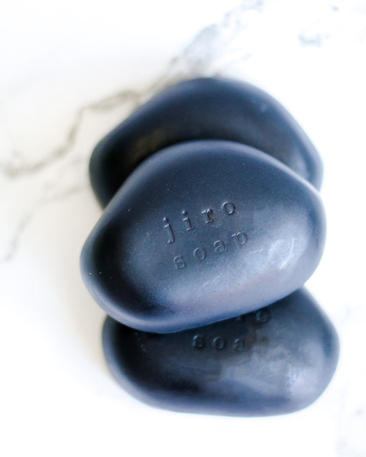 Lump of Coal | Detoxifying Activated Charcoal | Fresh Scents